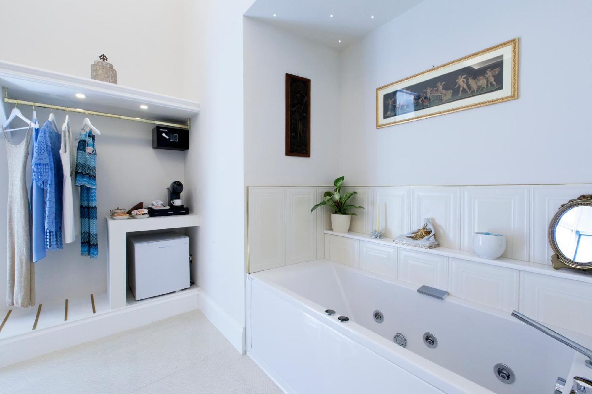Grace Suites Sorrento Exteriör bild