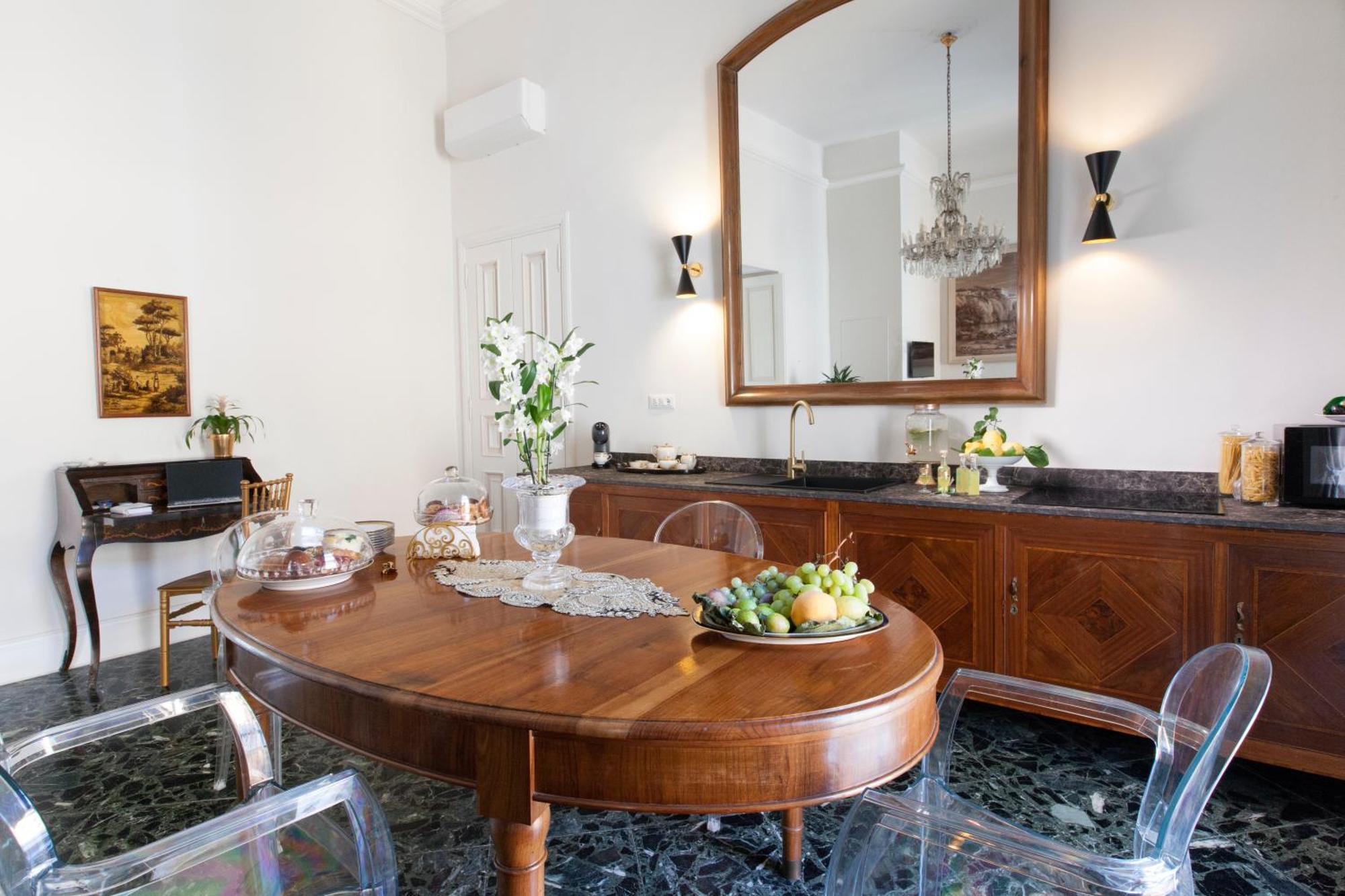 Grace Suites Sorrento Exteriör bild